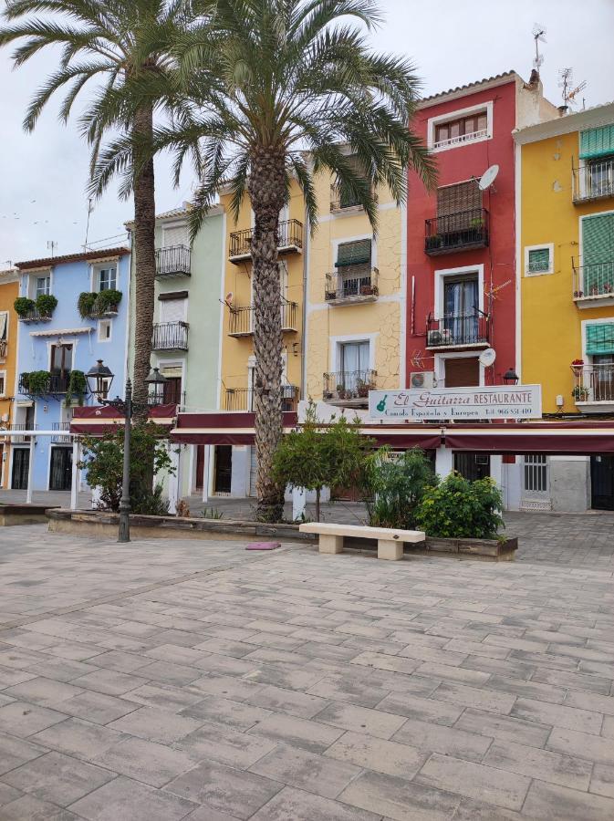 Primera línea de mar con piscina, gimnasio y parking 2 hab y 2 baños Villajoyosa Exterior foto