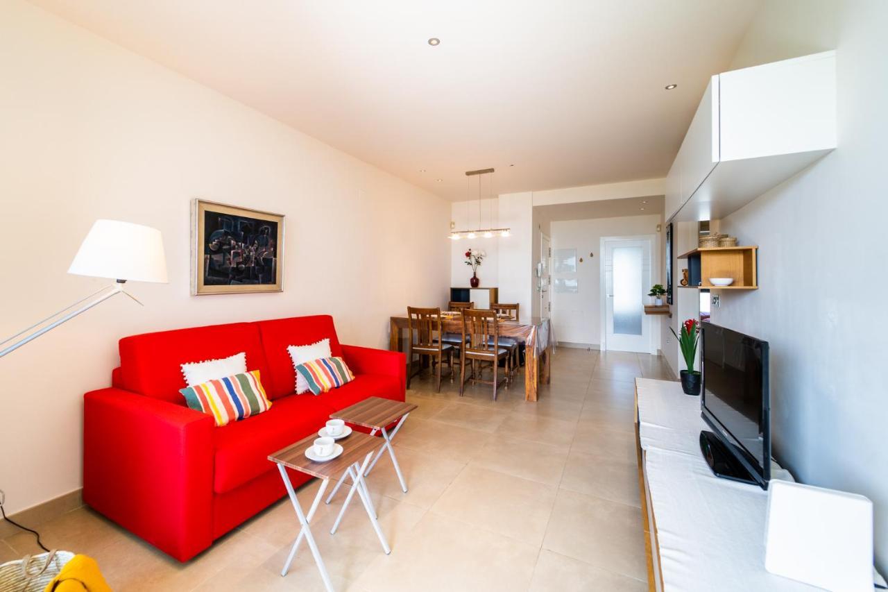 Primera línea de mar con piscina, gimnasio y parking 2 hab y 2 baños Villajoyosa Exterior foto